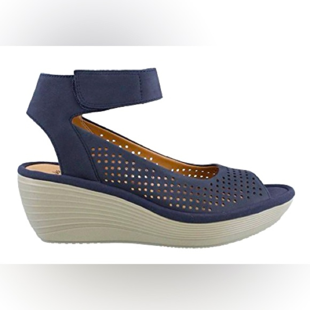 CLARKS COLLECTION Reedly Salene Navy Blue Perforated Leather Wedge Sandals sz 9M